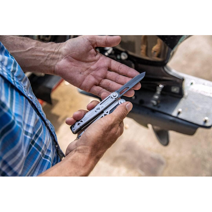 Мультитул Gerber Dual Force з 12 функціями, футляр, одноручне відкриття, замок Frame-Lock, довжина 12 см