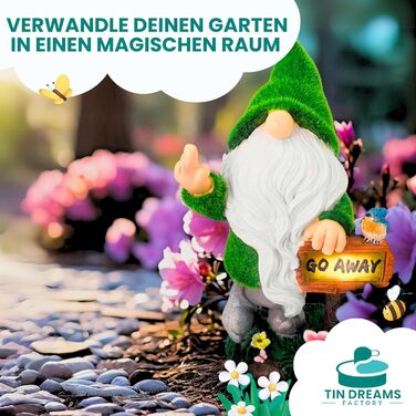 TIN DREAMS FACTORY | Кумедний садовий гном із жестом середнього пальця та сонячною підсвіткою – декоративна фігурка з міцної смоли для саду, тераси, балкона – весела вулична декорація, стійка до погодних умов