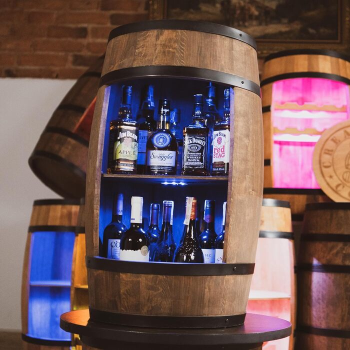 Дерев'яний бар-винний стелаж CREATIVE COOPER Fass Bar LED RGB з тримачем для вина, винний шафа-бочонок 80x50 см, темно-коричневий, для дому, декор у стилі рустик