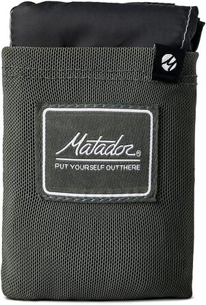 Портативна пікнік-ковдра Matador Pocket Blanket зелена, ультралегка, складана, для 2-4 осіб, з кілочками, водонепроникна, для пляжу, концерту, походу та кемпінгу