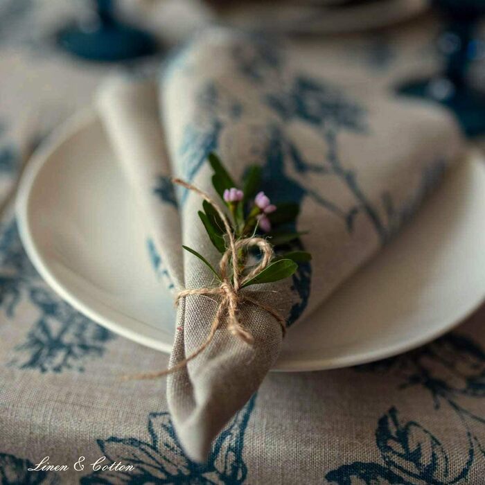 Серветки лляні з бавовною Vintage Flores, 4 шт., 43x43 см, бежево-сині, з квітковим принтом, 100% натуральний льон, для кухні та їдальні, декор