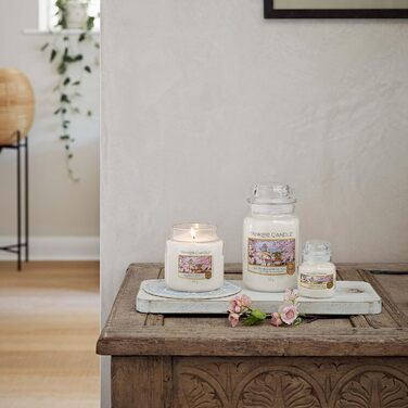 Ароматична свічка Yankee Candle Sakura Blossom Festival у склі, велика, до 150 годин, подарункова