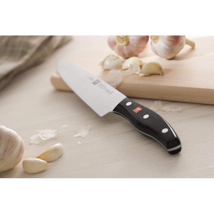 Керамічний мусат ZWILLING 23 см з чорної ручкою та кухонний ніж ZWILLING 20 см з широким лезом, чорний/сріблястий