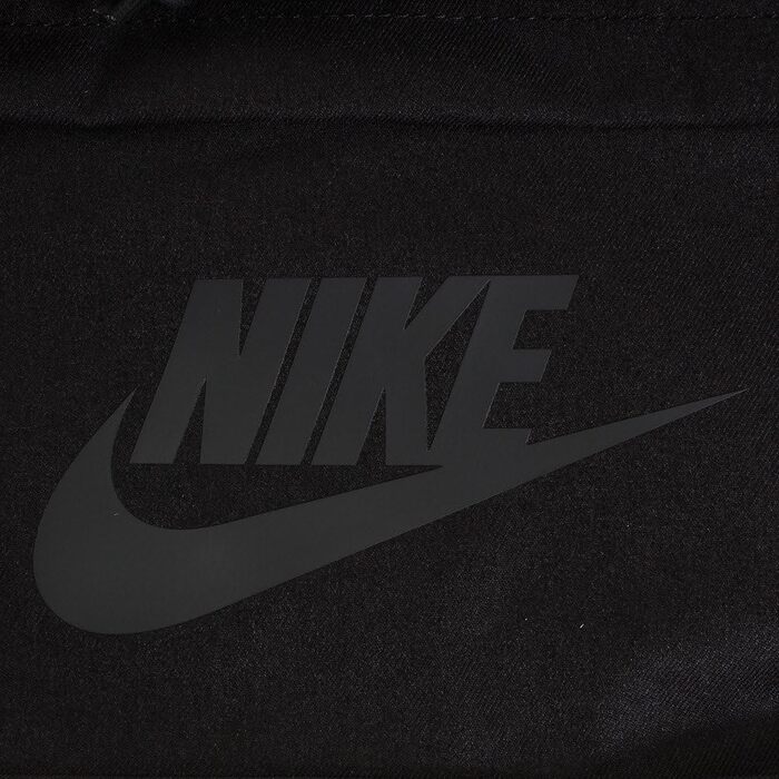 Поясна сумка Nike з двома кишенями на блискавці та регульованим ременем для зручного носіння