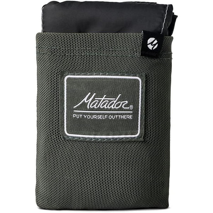 Портативна пікнік-ковдра Matador Pocket Blanket зелена, ультралегка, складана, для 2-4 осіб, з кілочками, водонепроникна, для пляжу, концерту, походу та кемпінгу