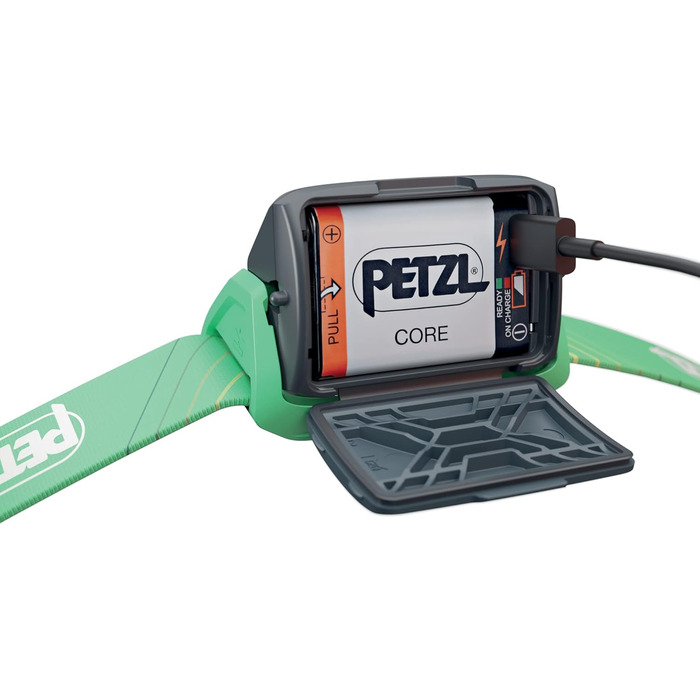 Ліхтарик налобний PETZL Tikka Core для дорослих, зелений, акумуляторний