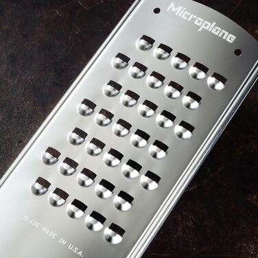 Терка Microplane Professional для овочів та сиру, дуже груба, з лезами з нержавіючої сталі