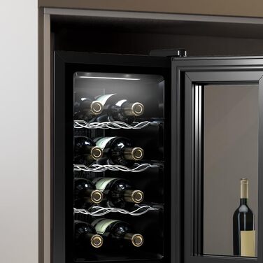 Винний шафа Cecotec Bolero GrandSommelier 830 CoolWood, термоелектрична, тиха, для 8 пляшок, налаштування температури 8-18°C, сенсорне керування, енергоефективна, чорна