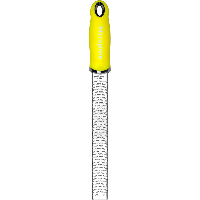 Терка Microplane для цитрусових, сиру, імбиру, шоколаду і мускатного горіха, неонова жовта, з дрібною лезом з нержавіючої сталі, виробництво США