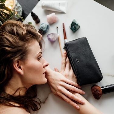 Преміальна косметичка Berliner Bags Anna з натуральної шкіри, компактна жіноча та дитяча, чорна