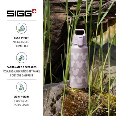 SIGG Алюмінієва пляшка для води WMB ONE 0,75/1L, Disney, герметична, легка, BPA-free, для газованої води, Швейцарія, сертифікат ClimatePartner, Міккі Маус