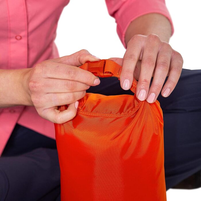 Водонепроникний мішок Tatonka Packsack Dry Sack 4 л, червоно-оранжевий, з клапаном-ролом, із переробленого поліестеру