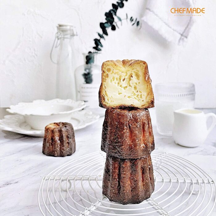 Форма для випікання канеле CHEFMADE, 12 отворів, антипригарна, для мафінів та кексів, шампань золото, для духовки