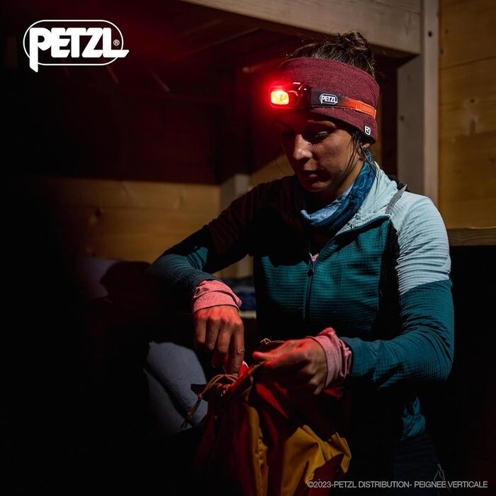 Налобний ліхтар PETZL Swift RL E095BB01, 900 люмен, акумуляторний