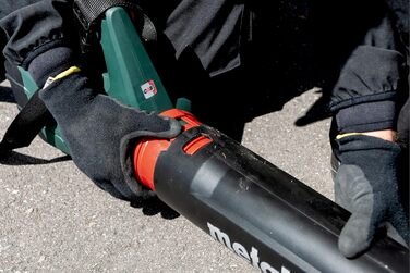 Акумуляторний повітродув Metabo LB 18 LTX BL, 18 В, потужний безщітковий двигун, тиха робота, без акумулятора і зарядного пристрою