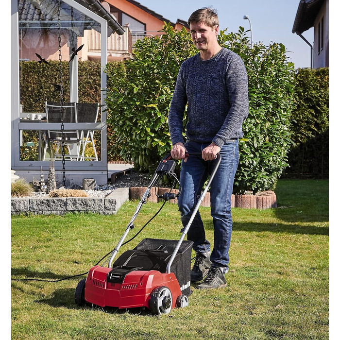 Електричний аератор-вертикутер Einhell GC-SA 1231/1, 230 В, для газону до 300 м², 1.2 кВт, 28 л травозбірник, 3 рівні глибини, складана ручка