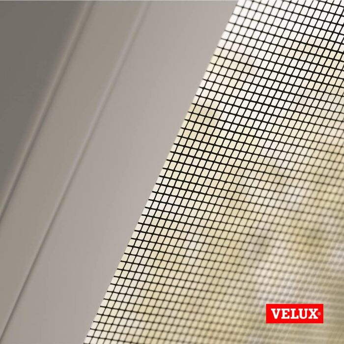 VELUX оригінальна рулонна москітна сітка з алюмінію, чорна, для мансардних вікон 923-1120 мм × 0-2000 мм, стійка до погодних умов