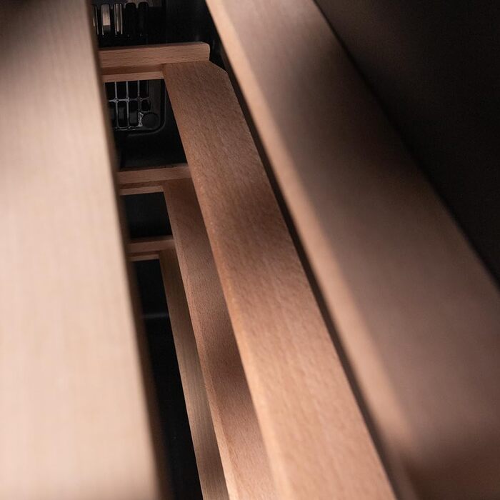 Винний шафа Cecotec Bolero GrandSommelier 830 CoolWood, термоелектрична, тиха, енергоефективна, для 12 пляшок, з індикаторами, сенсорним керуванням, нержавіюча сталь і дерево, регулювання температури 8-18°C