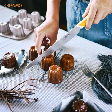 Форма для випікання канеле CHEFMADE, 6 осередків, антипригарна, для кексів і мафінів, шампань золото
