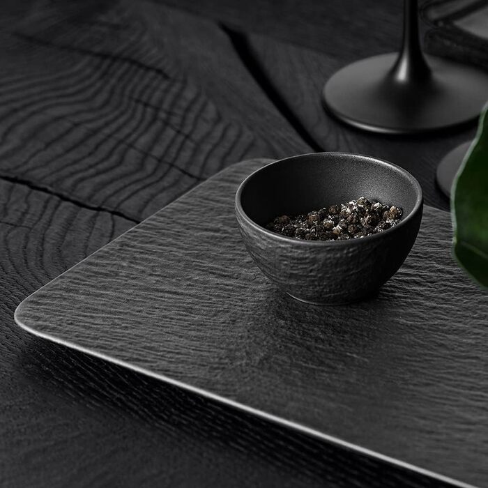 Сервірна прямокутна тарілка Villeroy & Boch Manufacture Rock, преміум порцеляна, чорна, для подачі страв, можна мити в посудомийці