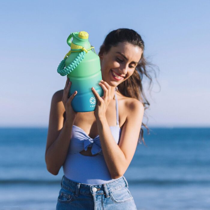 Термос Fjbottle 1900 мл з нержавіючої сталі, магнітна кришка, BPA Free, подвійні стінки, для газованої води, спортивна пляшка для води, університет, фітнес, кемпінг, активний відпочинок, світло-зелений