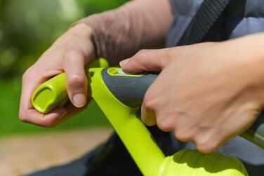 Електричний садовий пилосос-воздуходув RYOBI 2800 Вт RBV2800CSV, об'єм повітря 14 м³/хв, у коробці