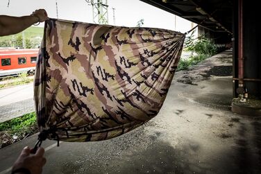 Ультралегка гамак для кемпінгу, з карабінами та міцними ременями, до 220 кг, 275x140 см, туристичний, для трекінгу, бірюзово-оранжевий, камуфляж