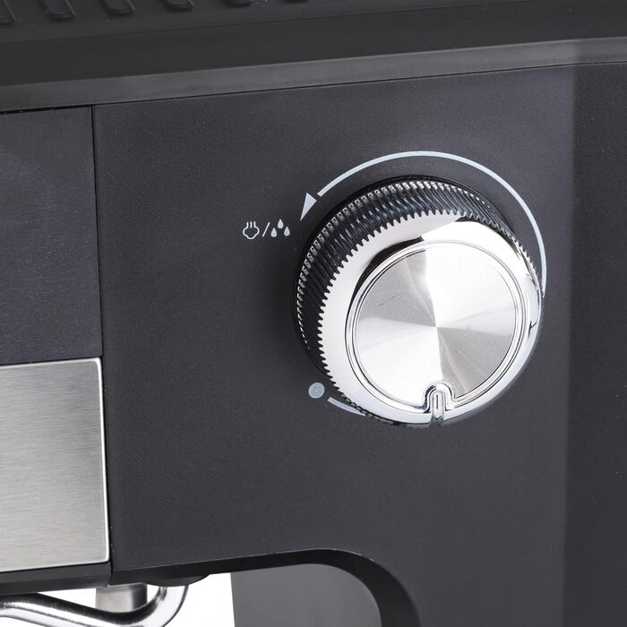 Кавоварка Petra Barista Pro 1,5 л, ріжкова з капучинатором, для еспресо і капучино, 15 бар, 850 Вт