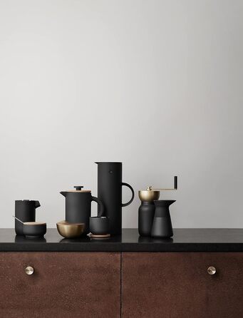 Термокухоль Stelton EM77 1 л, подвійні стінки, скляна колба, магнітний та гвинтовий клапан, для гарячих і холодних напоїв, вінтажний дизайн, чорний