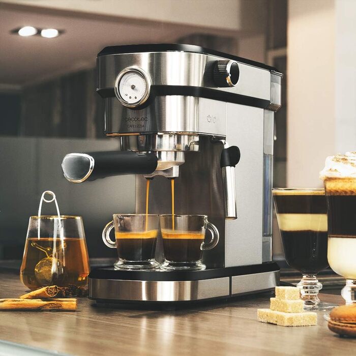 Еспресо-машина Cecotec Cafelizzia 790 Steel Pro, 1350Вт, 20 бар, термоблок, манометр, автоматичний режим, для еспресо та капучино, 1,2 л, нержавіюча сталь