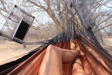 Гамак AMAZONAS Ultra-Light Moskito Traveller, антимоскітна сітка, 220x140 см, до 150 кг, коричневий, легкий, для туризму