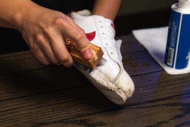 SHOE MGK Набір для чищення взуття – водо- та брудовідштовхувальний засіб для спортивного, тенісного та кросівок