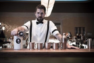 Набір для коктейлів Moscow Mule: 2 келихи по 500 мл, барна ложка 27 см, мірний стакан 5cl, чорна преса для лайма, харчова нержавіюча сталь, подарункова коробка, антикварний стиль, 4 предмети