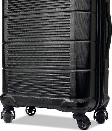 Жорстка валіза American Tourister Stratum XLT 2.0 з розширенням і обертовими колесами