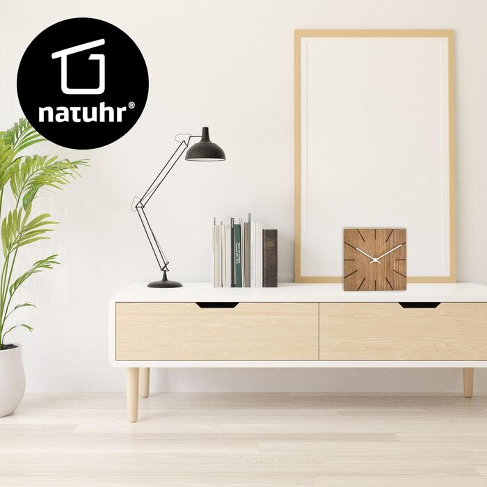 Дерев'яний годинник Natuhr Beam 17x17 см, настінний і настільний, масив дуба, кварцовий механізм, вибір чорних або білих стрілок