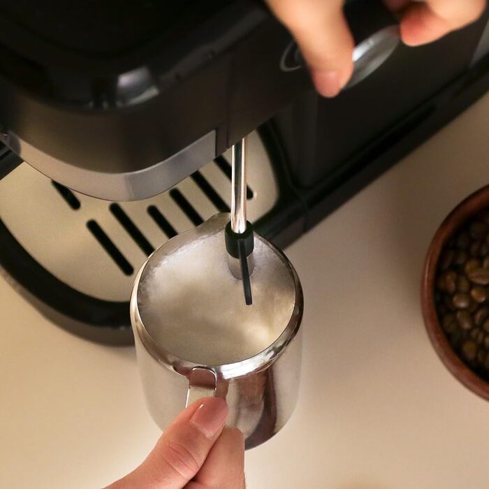 Кавоварка Cecotec Compacta Power Espresso 20 Pecan 1100 Вт, 20 бар, термоблок, парова насадка, подвійний фільтр, 1,25 л, чорна, з манометром
