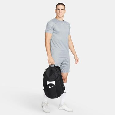 Рюкзак Nike Academy Team 30 л – спортивний, чорний, DV0761
