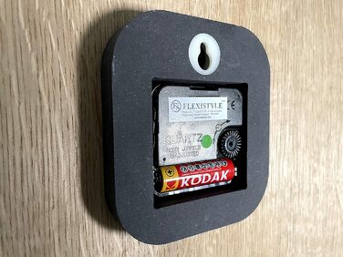 Великий настінний годинник FLEXISTYLE з дерева, квадратний, чорний, 60 см, тиха робота, для вітальні та спальні, зроблено в ЄС