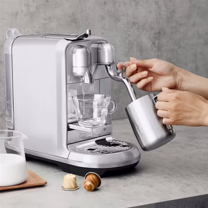 Кавоварка Sage SNE800 Creatista Plus, перлинно-біла