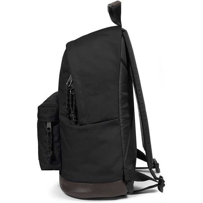 Рюкзак Eastpak WYOMING 24 л – міський рюкзак для ноутбука, чорний