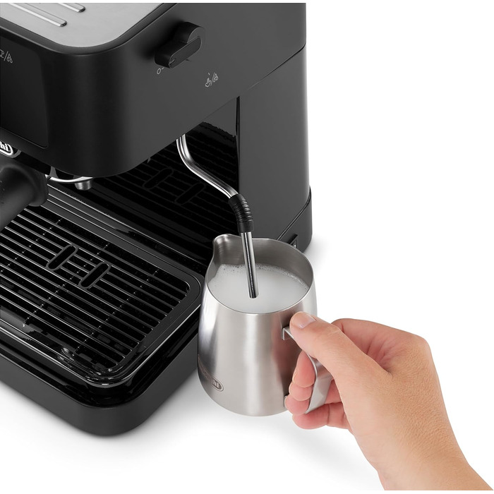 De'Longhi Stilosa EC 230.BK – традиційна еспресо-кавоварка з ручним капучинатором, для меленої кави, бак 1 л, 1100 Вт, чорна