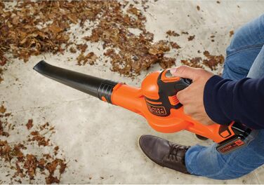 Акумуляторний повітродув Black+Decker GWC1820PCB 18В, швидкість до 209 км/год, для листя і сміття, без акумулятора та зарядки