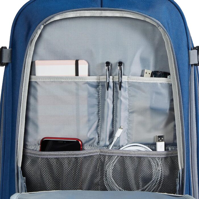 Рюкзак для подорожей Amazon Basics 40L, ручна поклажа, відсік для ноутбука 17'', органайзери, темно-синій, 51x38x20 см