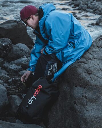 Dryrobe компресійна сумка для подорожей 33 л, водонепроникна спортивна сумка для плавання, серфінгу, OCR, чорна