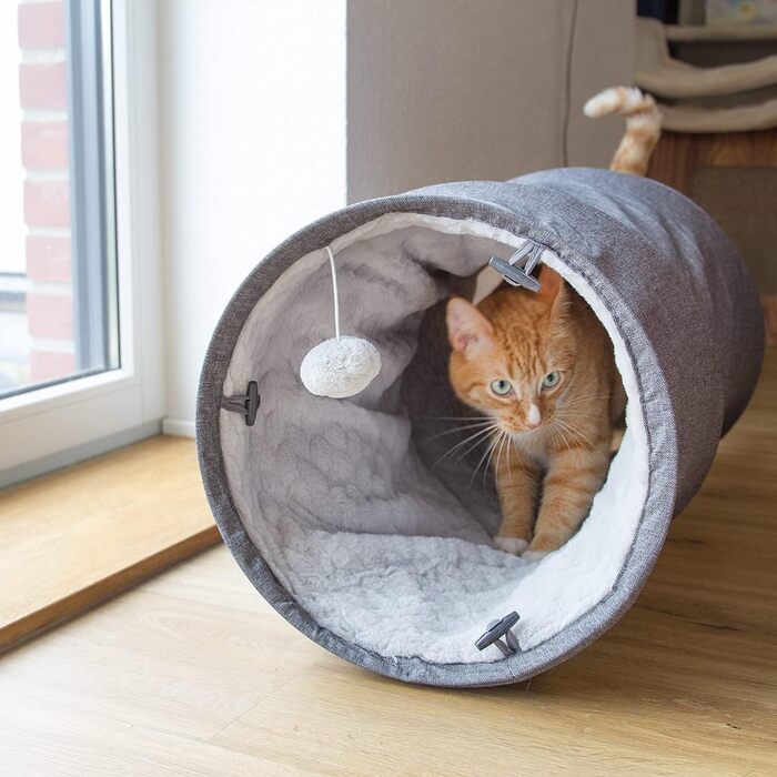 Ігровий тунель для котів CanadianCat XXL, м'який плюш, 150х35 см, сірий, з інтегрованою іграшкою