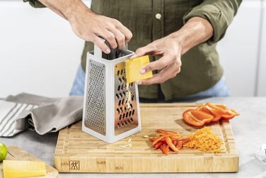 Терка кухонна ZWILLING Z-Cut, 4 насадки, нерж. сталь, з контейнером, для овочів, сиру, картоплі, пармезану, двостороння, 26×11×11 см, підходить для посудомийки, сіра