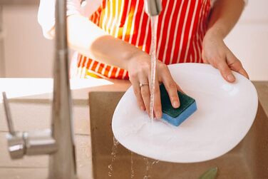 Двосторонні стійкі кухонні губки DecorRack, набір 20 шт, для миття посуду, прибирання дому, ванни, авто, різнокольорові