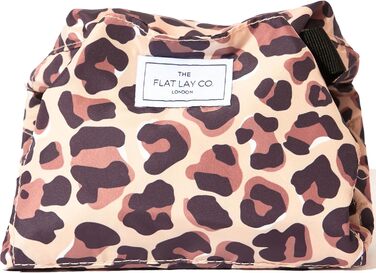 Косметичка-органайзер The Flat Lay Co з шнурком, леопард, дорожня сумка для макіяжу з тримачем для пензлів та кишенею на блискавці для жінок