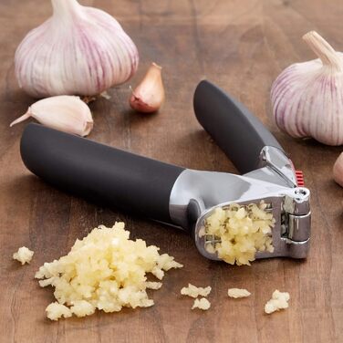 Прес для часнику та імбиру OXO Good Grips, нержавіюча сталь, для кухні, можна мити в посудомийній машині