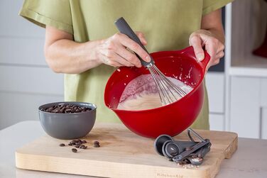 Набір мисок для змішування KitchenAid, 3 шт, вугільно-сірі, з мірними ложками 5 шт